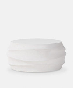 Kai - Table basse en pierre par Bernhardt