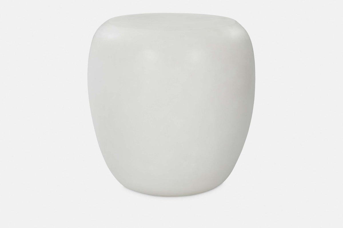 Iolite - Table d’appoint en béton