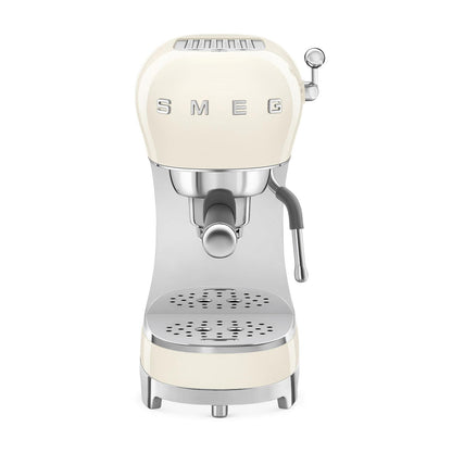 50’s Style Espresso Machine by Smeg