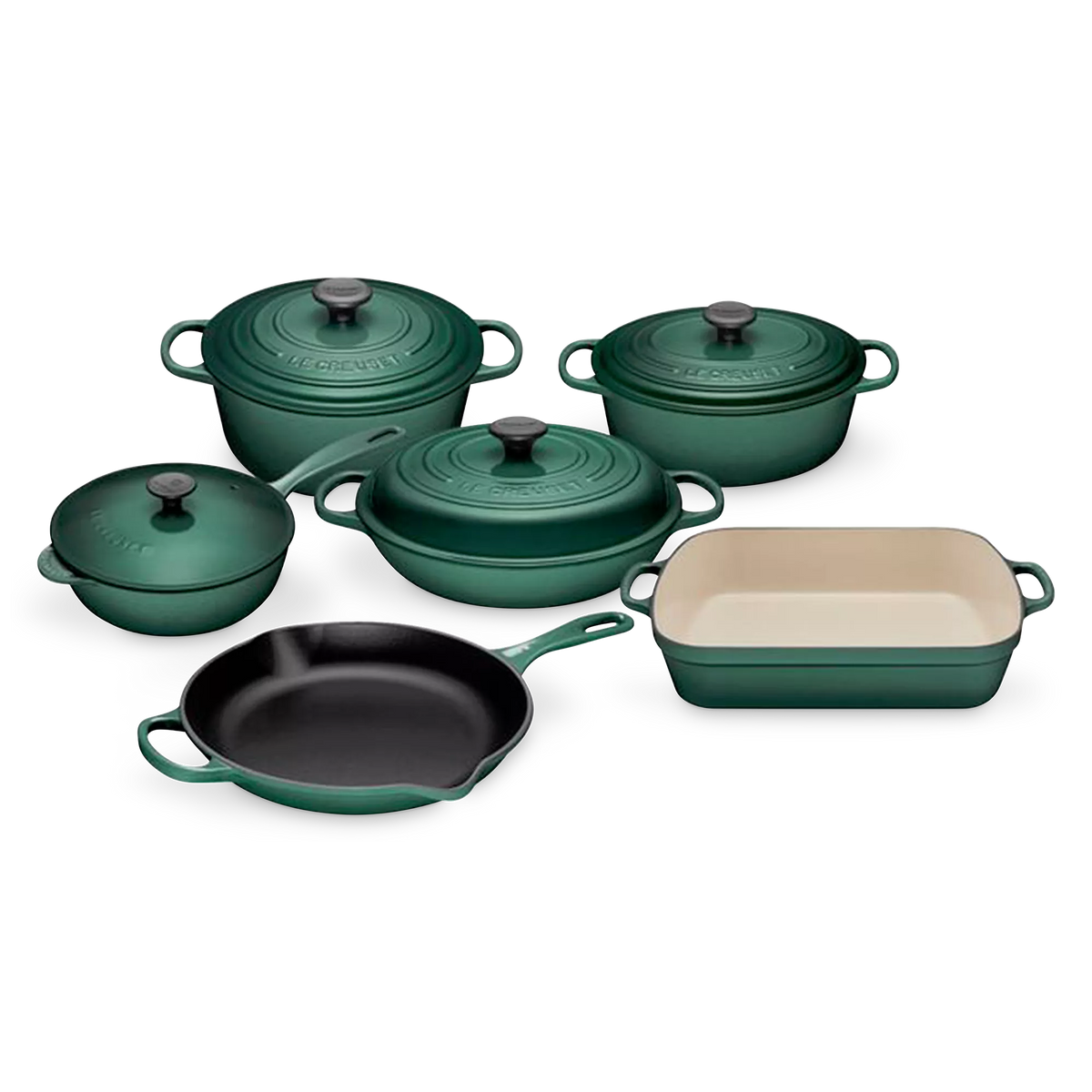 Set of 10 pieces by Le Creuset