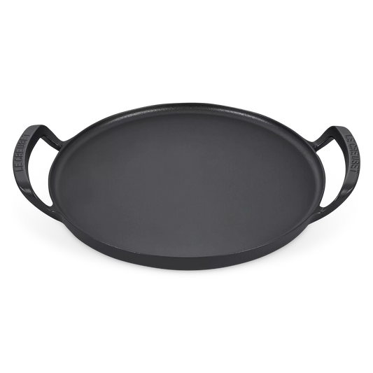 Le Creuset Alpine pizza pan