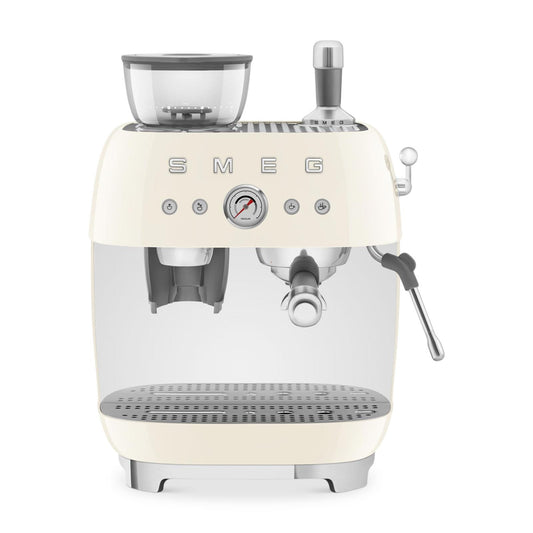 Machine à café espresso 50’s Style par Smeg