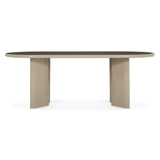 Tia - Table de salle à manger en lacque