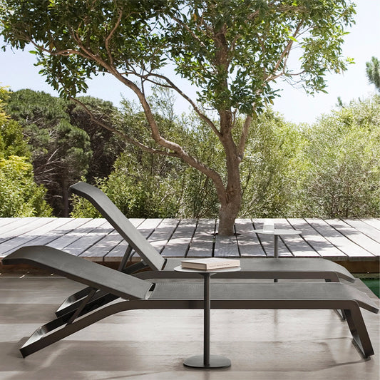 Friday - Chaise longue extérieure en aluminium