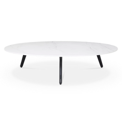 Torsa - Table basse extérieure en céramique par Manutti
