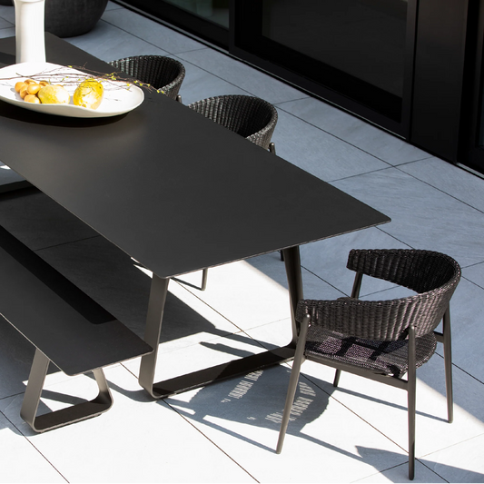 Over the Top - Outdoor Aluminium Dining Table